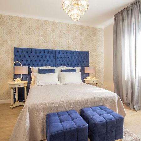 Crys: Apartments, Holiday, Business, Blu Верона Экстерьер фото