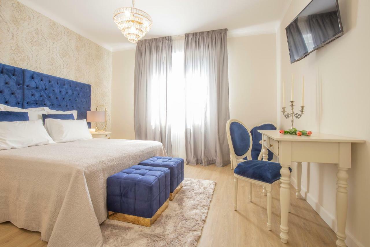 Crys: Apartments, Holiday, Business, Blu Верона Экстерьер фото